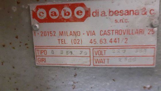 硅胶模塑板 - 1 盘。