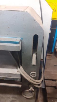 硅胶模塑板 - 1 盘。