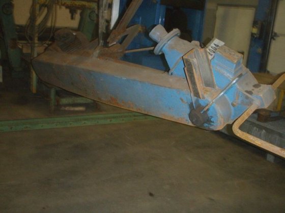 摆动式切割器，用于直径 400 毫米的圆盘