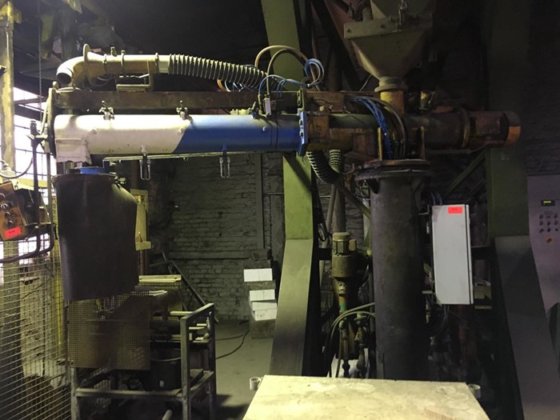 1996 WÖHR 螺杆式搅拌机，5 吨，1 个旋转臂