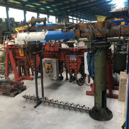 1996 WÖHR 螺杆式搅拌机，5 吨，1 个旋转臂