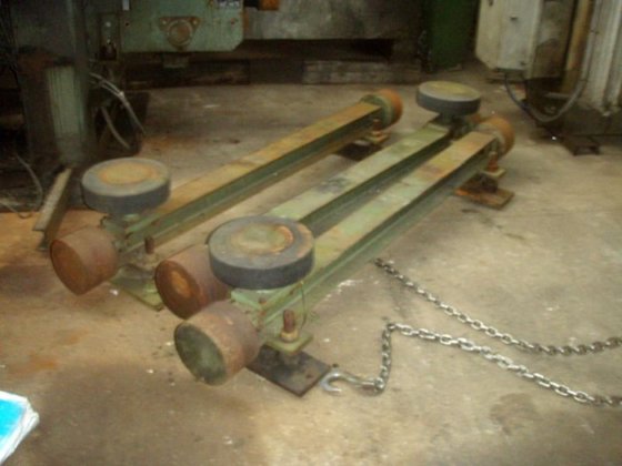 带 AXMANN 混合器的呋喃砂造型转盘，20 吨/小时