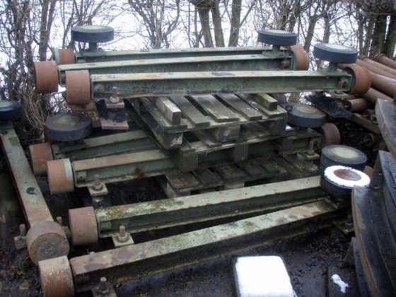 带 AXMANN 混合器的呋喃砂造型转盘，20 吨/小时