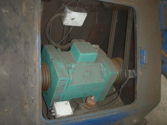 DÜRRSCHMIDT 双落地式磨床，直径 760 毫米 x