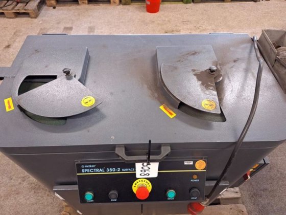 直径 350 毫米的 METKON 双面磨光机