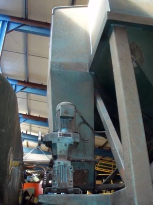 BORDEN 螺杆式搅拌机，± 2 吨/小时，带 2