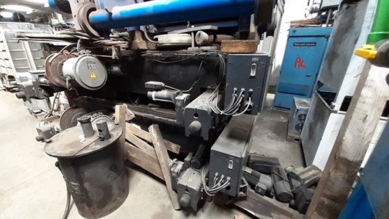 Dubbelliggerloopkraan 2×25t met 2 loopkatten