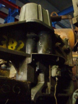 成型机 OSBORN , 型号 719RF