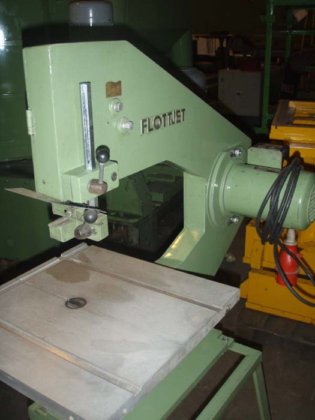 小型带锯，FLOTT 牌