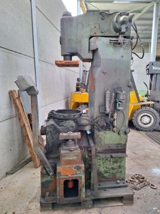 造型机 BMD，型号 ARPA 300 备件