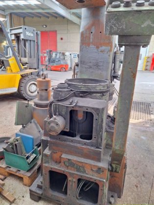 造型机 BMD，型号 ARPA 300 备件