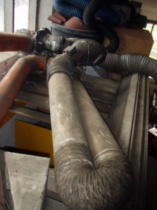 粉尘和烟雾移动吸尘箱