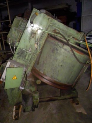 1997 EIRICH R 11搅拌机，最大300升.5-6吨/小时