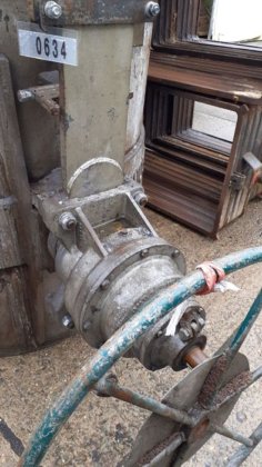 浇桶 6.5 吨，带行星齿轮箱