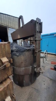 浇桶 6.5 吨，带行星齿轮箱