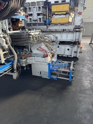 2015 KURTZ 加圧・保持炉付低圧鋳造機