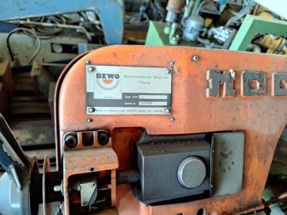 Ar strollad metal saw GACO