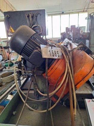 Ar strollad metal saw GACO