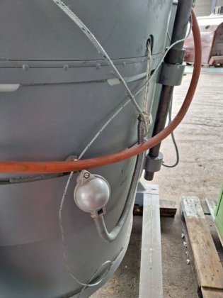 2015 用于 ELSKLO 100 公斤铝材的电动可倾斜炉