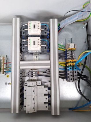 2015 用于 ELSKLO 100 公斤铝材的电动可倾斜炉