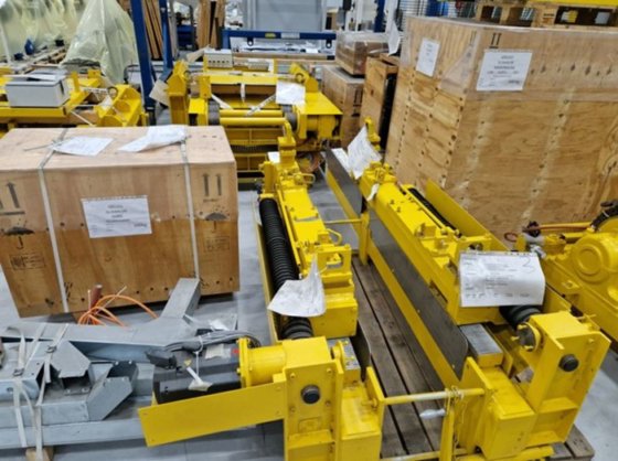 2018 浇注安装 HWS P-20-R；4 个钢包