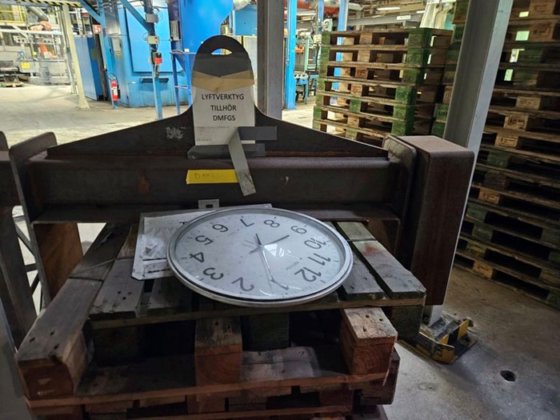 2018 浇注安装 HWS P-20-R；4 个钢包