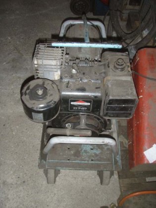 BOSCH 小型发电机组，汽油