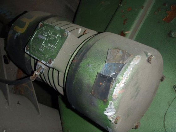 振动台 BMD，2550 毫米 x 400