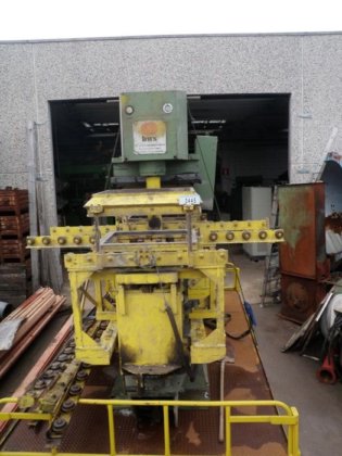 HSP 2 型 HWS 造型机