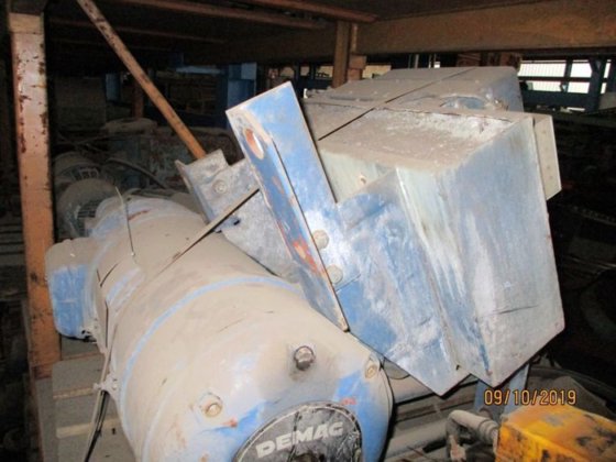 1973 电缆葫芦 DEMAG 2 吨，带小车