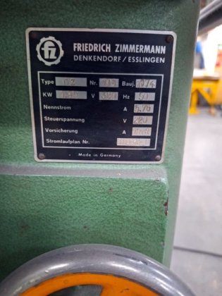 1974 ZIMMERMANN 型磨床内的砂带