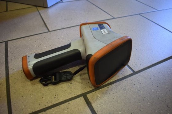 2017 Handheld spectrometer LIBS |