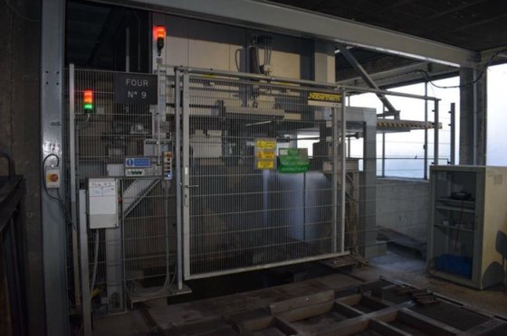 2016 アルミニウム用電気式処理炉 NABERTHERM 養生プール付き