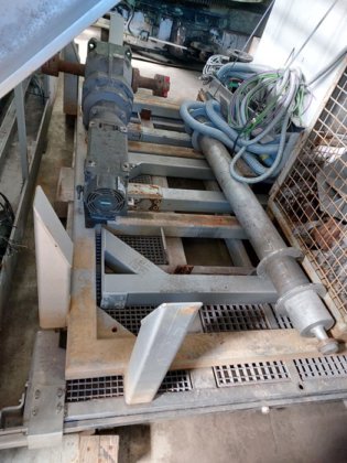 2016 アルミニウム用電気式処理炉 NABERTHERM 養生プール付き
