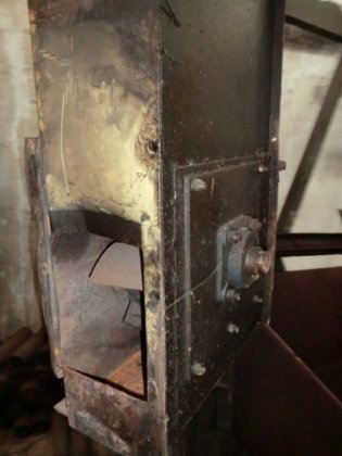 小型バケットエレベーター、中心距離3750 mm