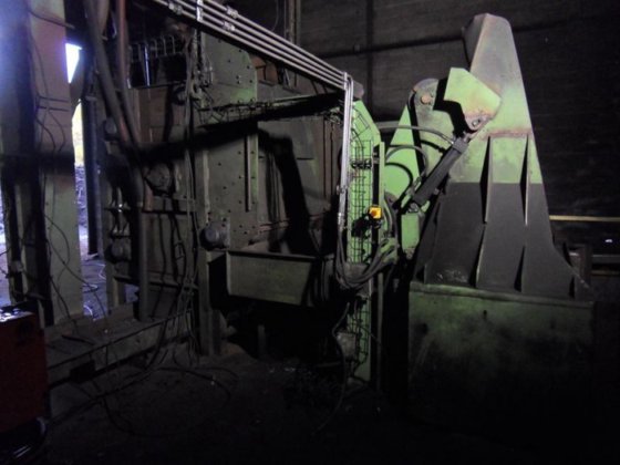 履带式抛丸器 G+F WHEELABRATOR，型号 ST-17-430