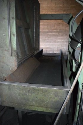 履带式抛丸器 G+F WHEELABRATOR，型号 ST-17-430