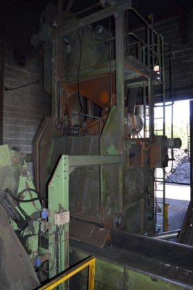 履带式抛丸器 G+F WHEELABRATOR，型号 ST-17-430