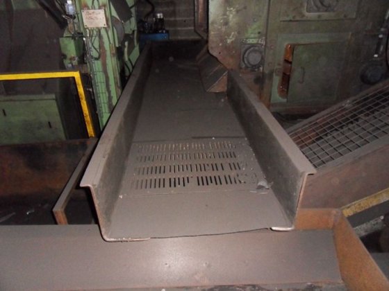 履带式抛丸器 G+F WHEELABRATOR，型号 ST-17-430