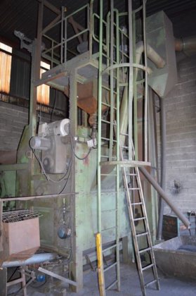 履带式抛丸器 G+F WHEELABRATOR，型号 ST-17-430