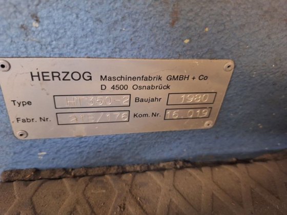 1980年 干式盘磨机 HERZOG HT 350-2
