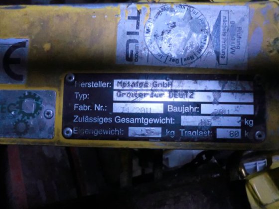 小型空気圧グリッパー METATEC、最大80 kg