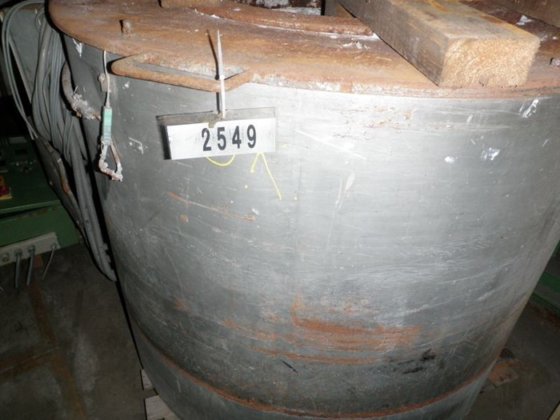 用于 HINDENLANG 铝的固定式电熔炉+保温炉，500 公斤