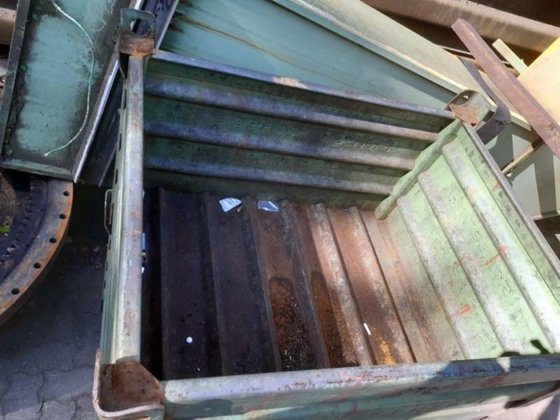 堆叠式集装箱 1000 x 800 x