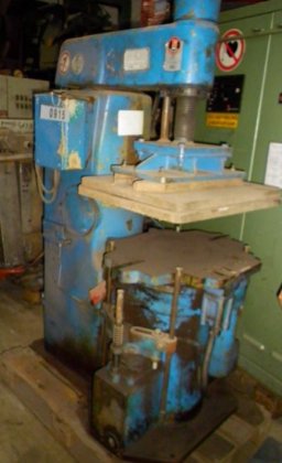 Machin moullañ ZIMMERMANN G1
