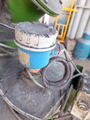 空気圧式砂供給装置 HENSEL 100l