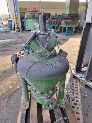 空気圧式砂供給装置 HENSEL 100l