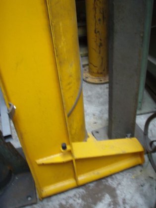 コラム式旋回クレーン 1t、2400 mm