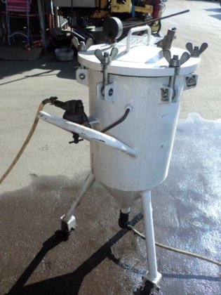 塗装用埋め込み型エアスプレー、± 40 l