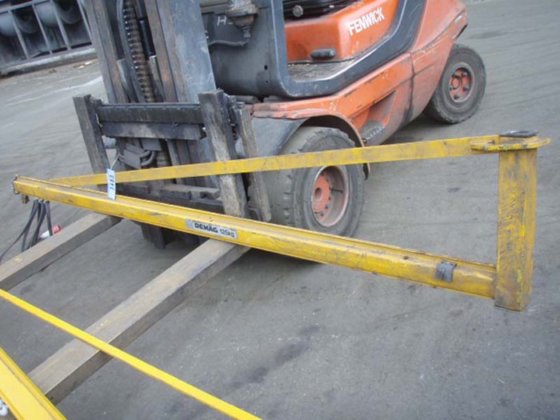 转臂 DEMAG 125公斤，2700毫米，KBK1